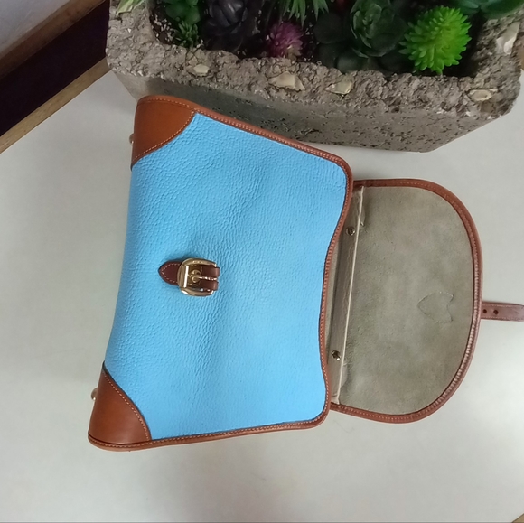 Dooney & Bourke, Medium, Carpet Bag Collection. - Picture 6 of 10